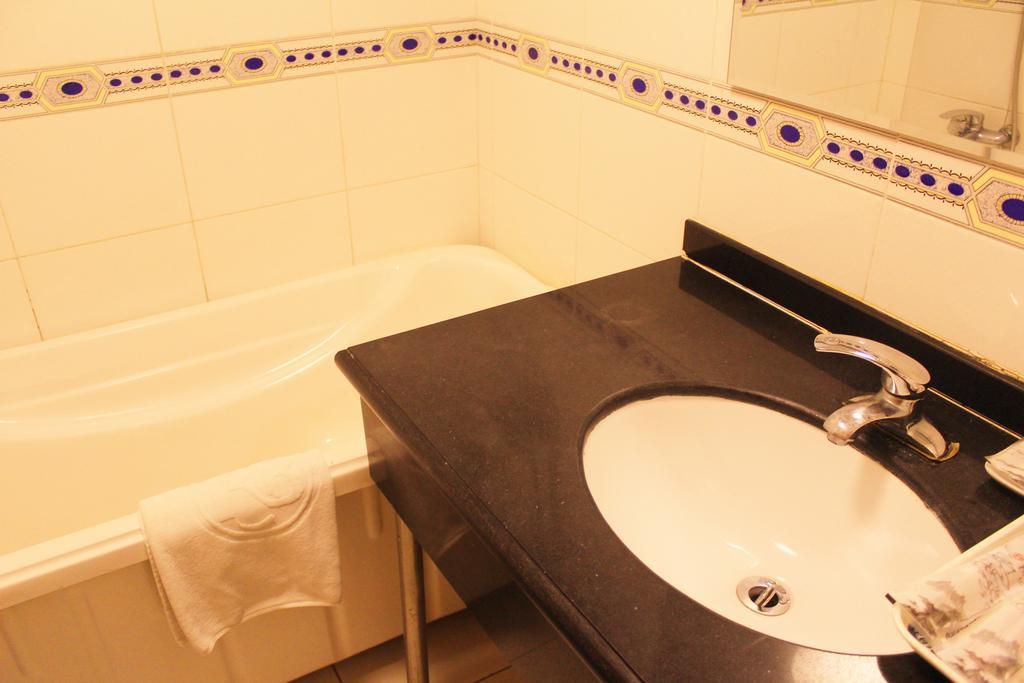 Rongbao Hotel Пекин Экстерьер фото